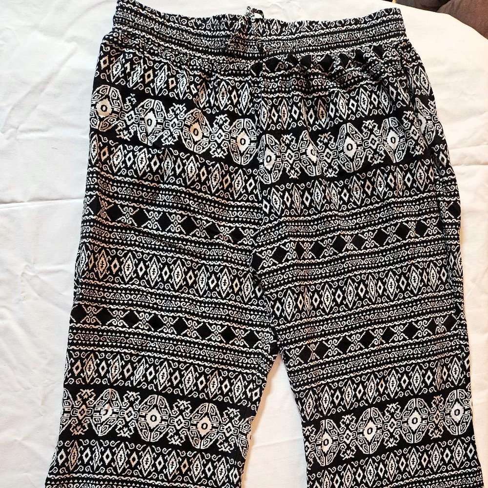 Yak & Yeti Yoga Relaxed Fit Black & White Pants XL